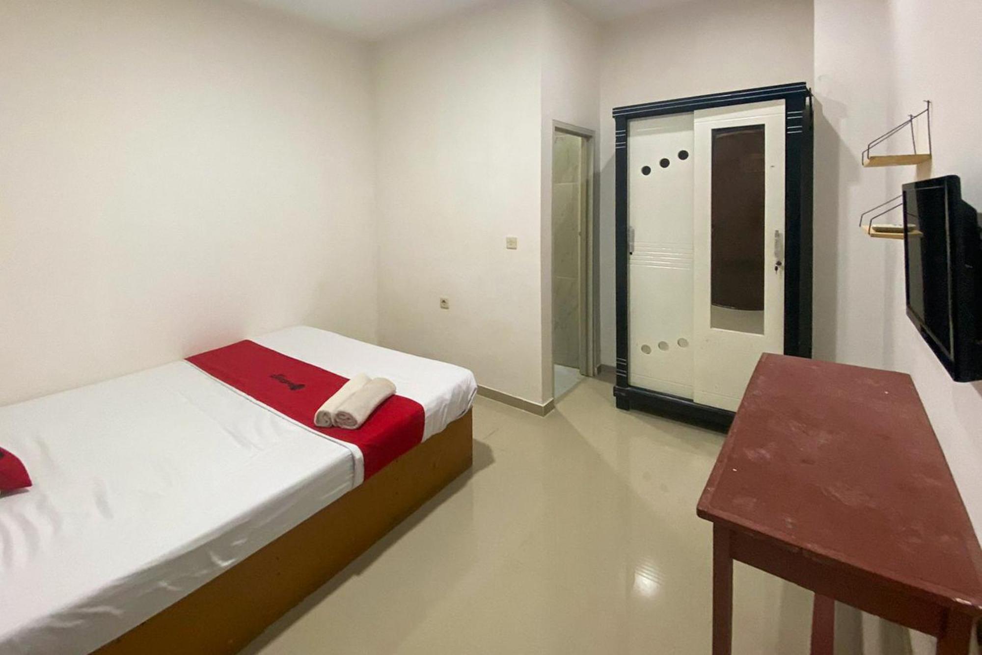 Reddoorz Near Pasar Baru 4 Jakarta